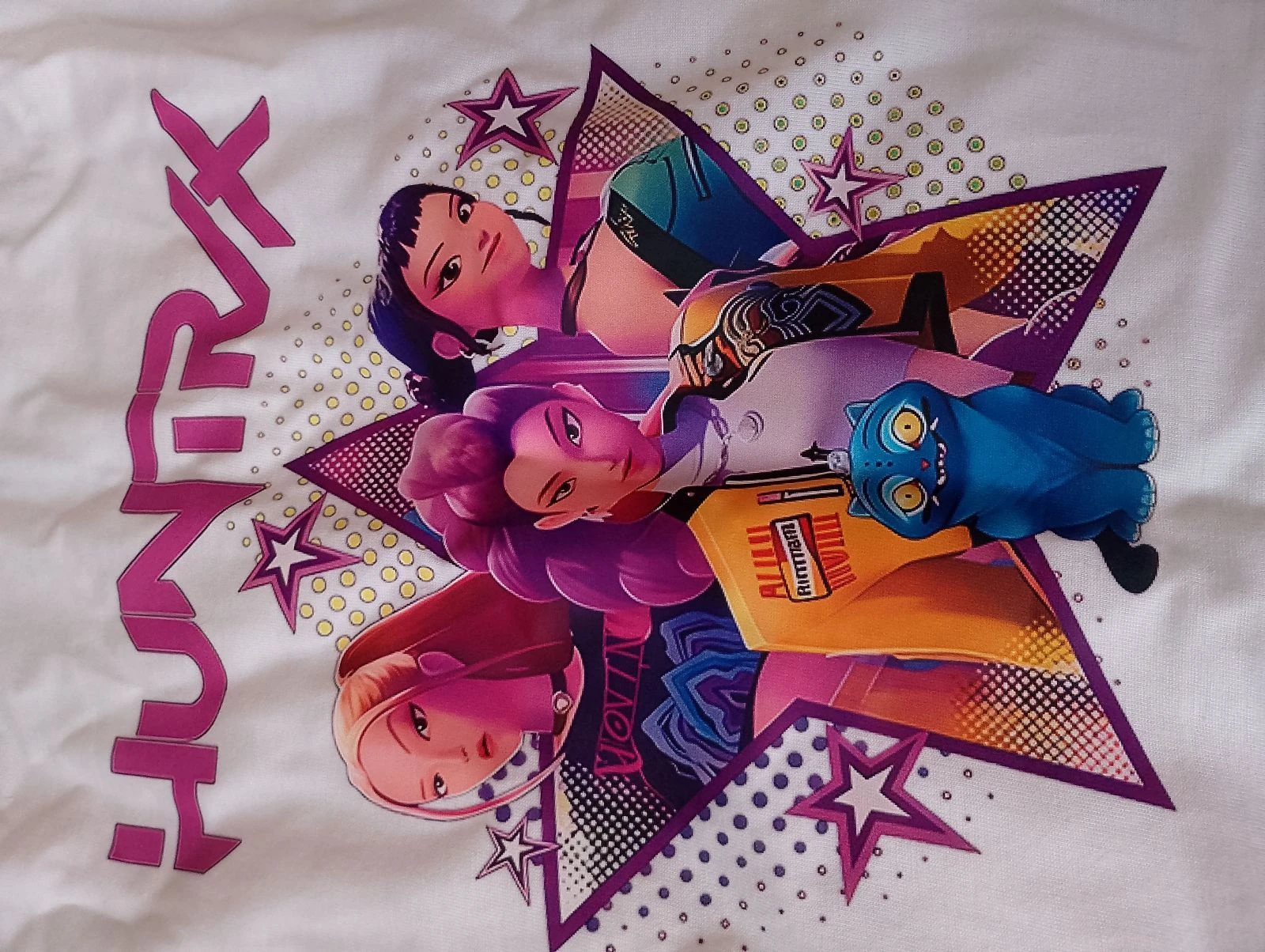 Camiseta infantil branca Huntrix estampada Kpop 6 - 8 anos nova – photo 5